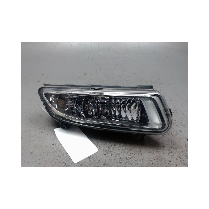 PHARE ANTIBROUILLARD AVANT DROIT VOLKSWAGEN POLO 2009-