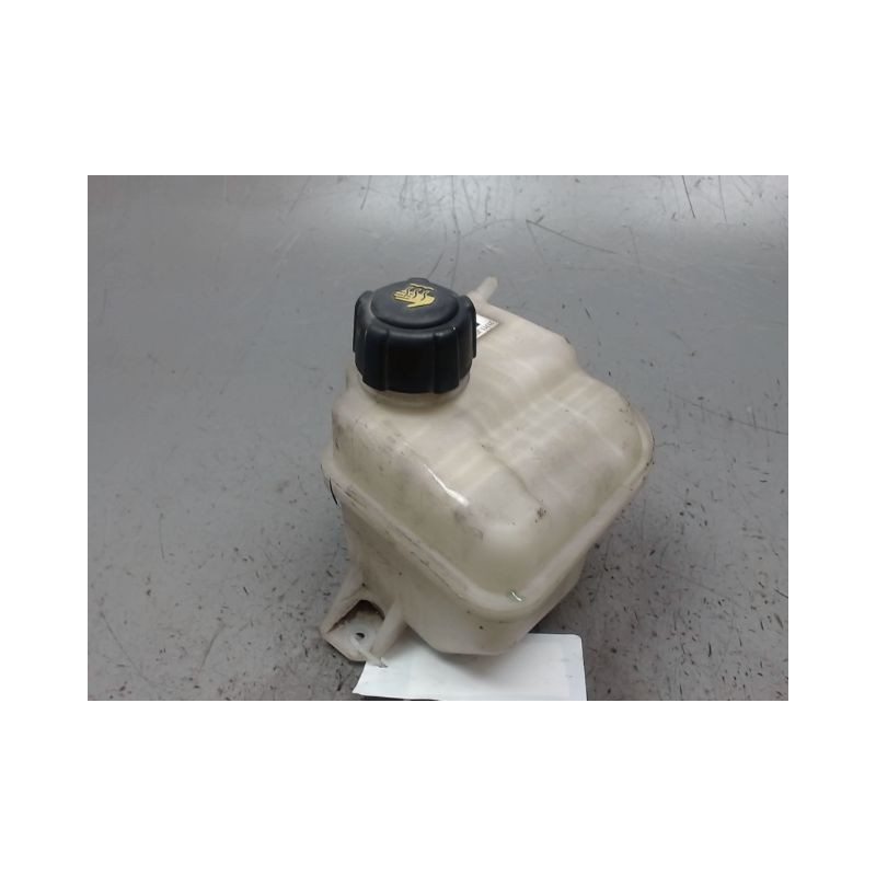 VASE EXPANSION NISSAN QASHQAI
