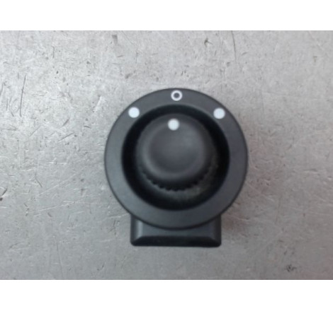 COMMANDE RETROVISSEUR EXT ELECTRIQUE