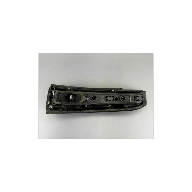 FEU ARRIERE GAUCHE  OPEL MERIVA 2006-2010