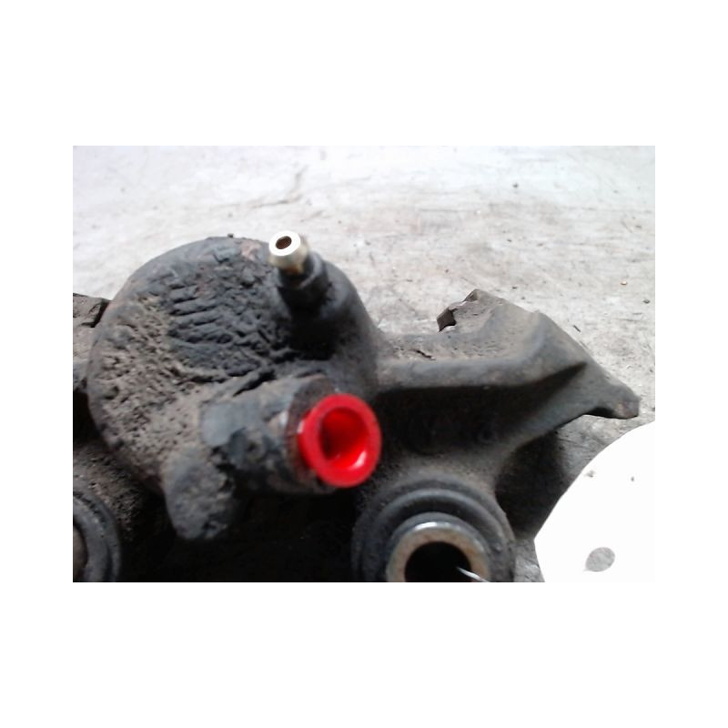 ETRIER DE FREIN AVANT DROIT RENAULT SUPER 5 ESSENCE