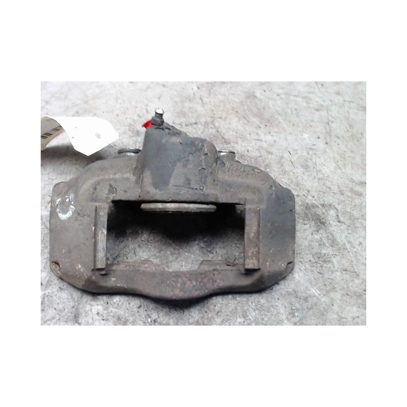 ETRIER DE FREIN AVANT DROIT RENAULT SUPER 5 ESSENCE