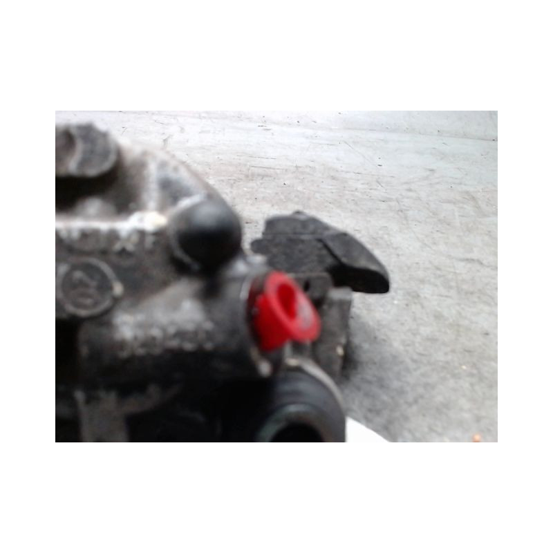ETRIER DE FREIN AVANT DROIT PEUGEOT 106 PHASE 2 ESSENCE
