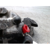 ETRIER DE FREIN AVANT DROIT PEUGEOT 106 PHASE 2 ESSENCE