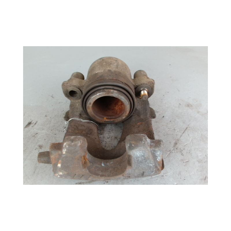 ETRIER DE FREIN AVANT DROIT VOLKSWAGEN GOLF 4 GASOIL