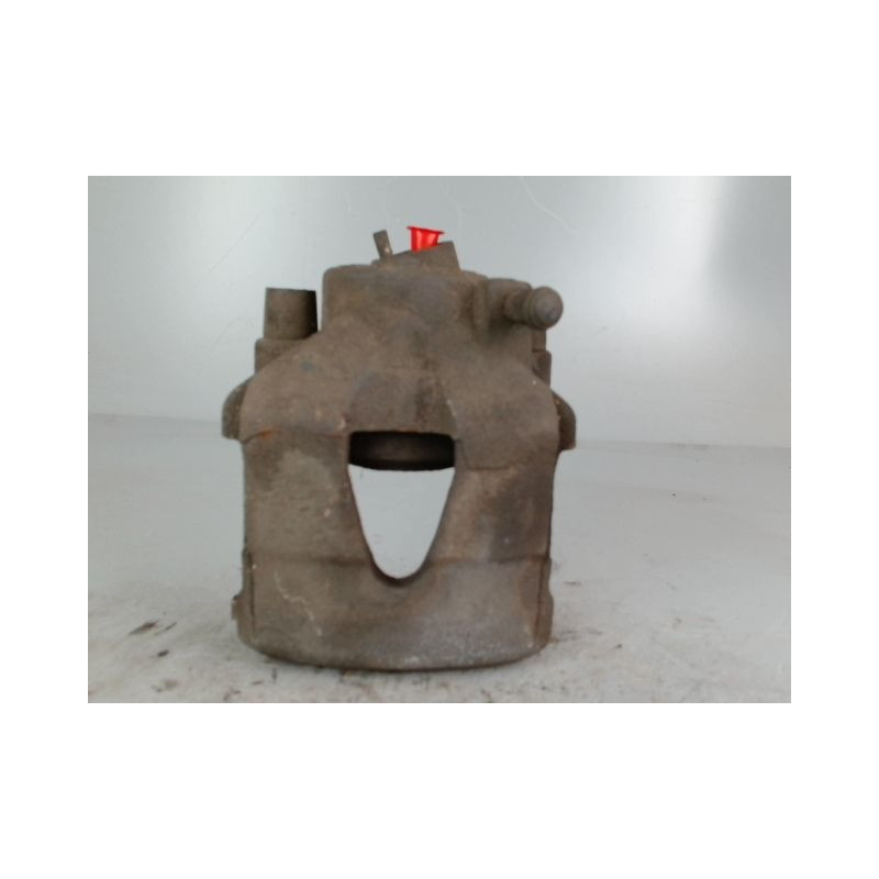 ETRIER DE FREIN AVANT GAUCHE VOLKSWAGEN GOLF 4 GASOIL
