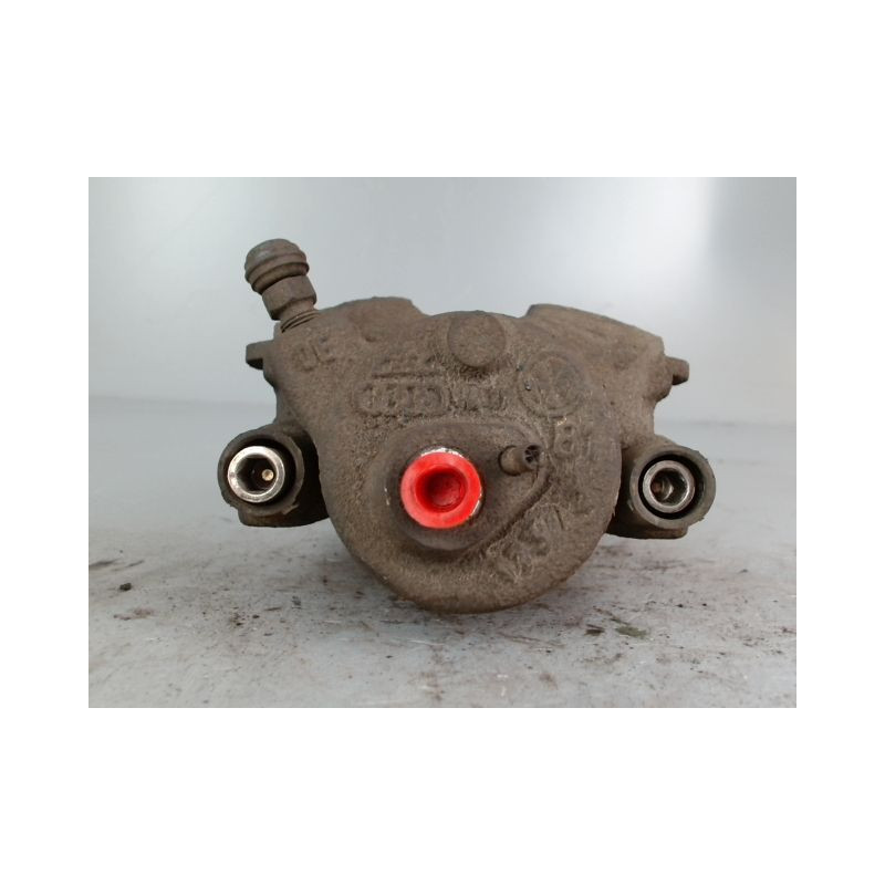 ETRIER DE FREIN AVANT GAUCHE VOLKSWAGEN GOLF 4 GASOIL