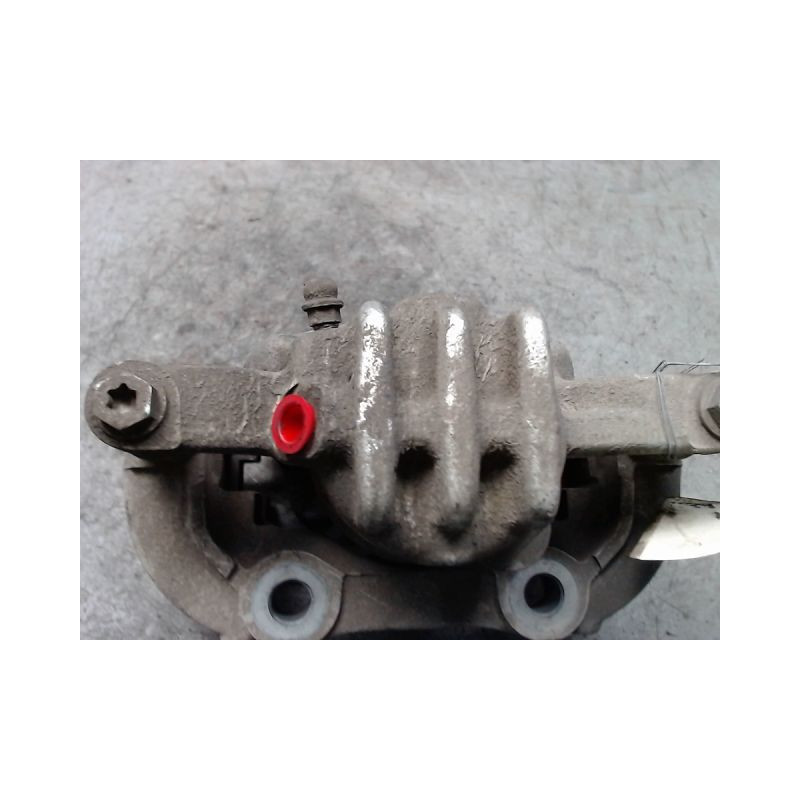 ETRIER DE FREIN AVANT GAUCHE CITROEN C4 2 PHASE 1 1.6 HDI - 8V TURB