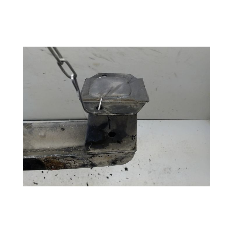 RENFORT PARE-CHOC ARRIERE  SEAT AROSA