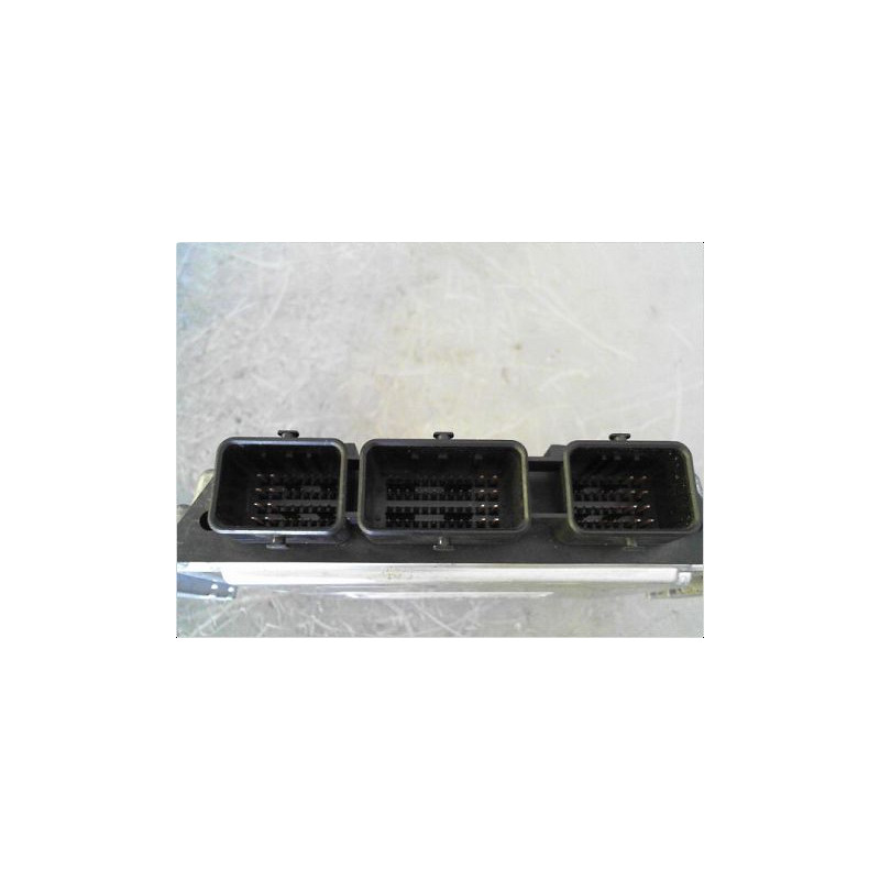 CALCULATEUR MOTEUR CITROEN C4 COUPE 04-08