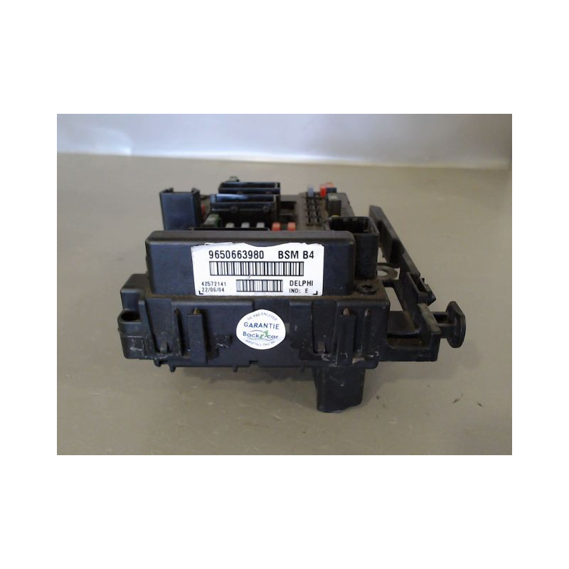BOITE A FUSIBLES CITROEN C2 2003-