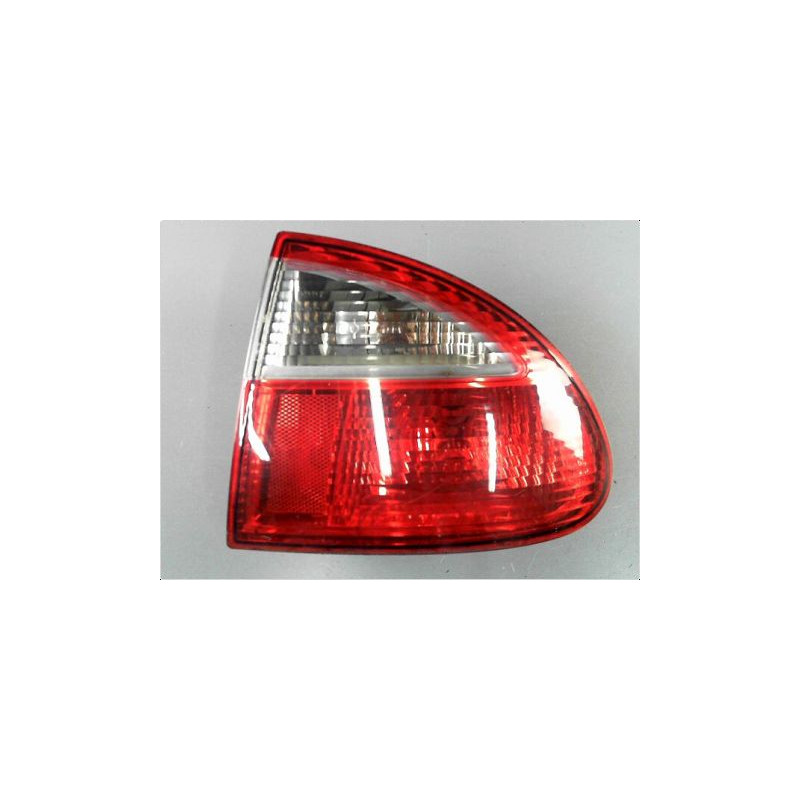FEU ARRIERE DROIT SEAT LEON 2000-2006
