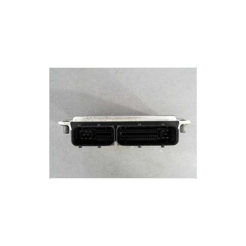 CALCULATEUR MOTEUR VOLKSWAGEN POLO IV 02-05
