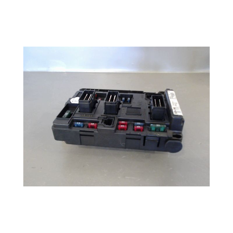 BOITE A FUSIBLES CITROEN C3 2002-2005