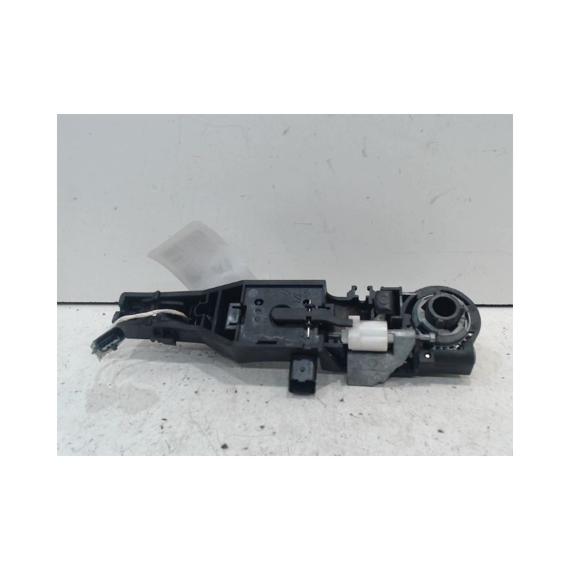 POIGNEE EXTERIEURE PORTE AVANT DROIT RENAULT LAGUNA
