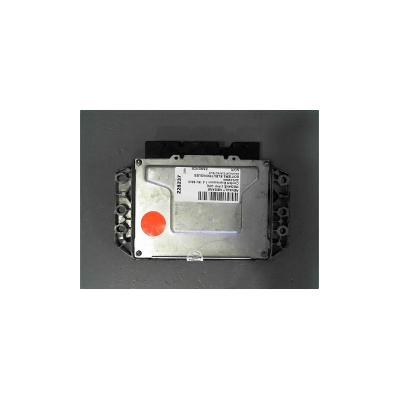 CALCULATEUR MOTEUR RENAULT MEGANE II PH1 COUPE 02-05
