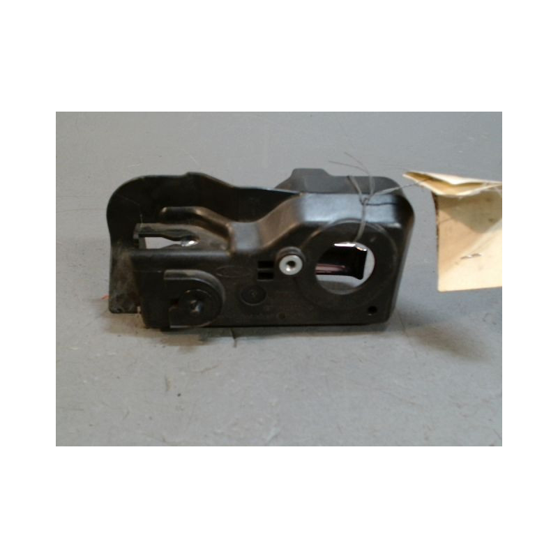 POIGNEE INTERIEURE PORTE ARRIERE DROIT FORD MONDEO 2 ESSENCE