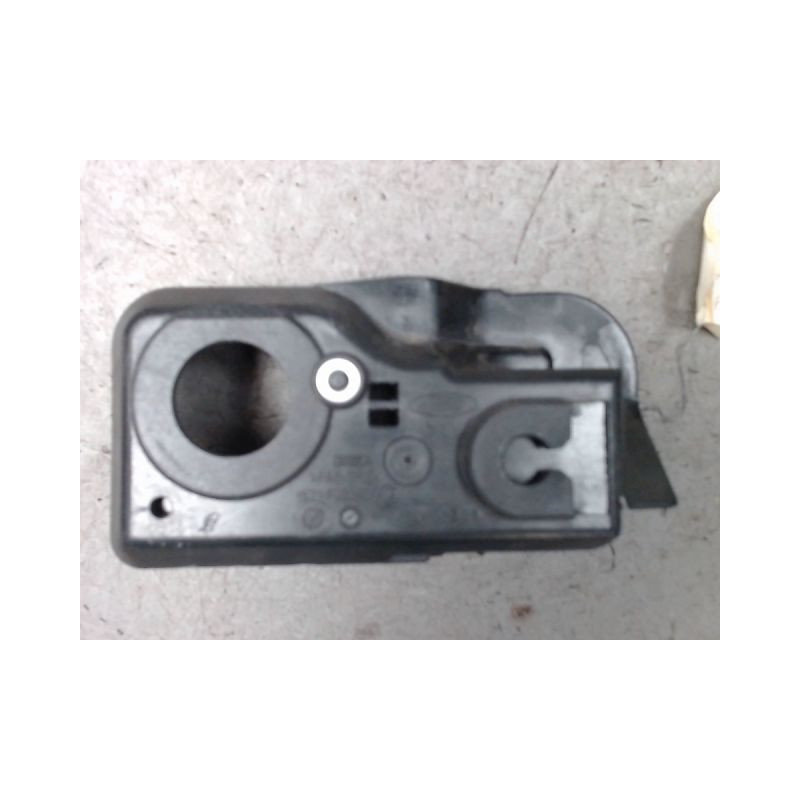 POIGNEE INTERIEURE PORTE ARRIERE GAUCHE FORD MONDEO 2 ESSENCE