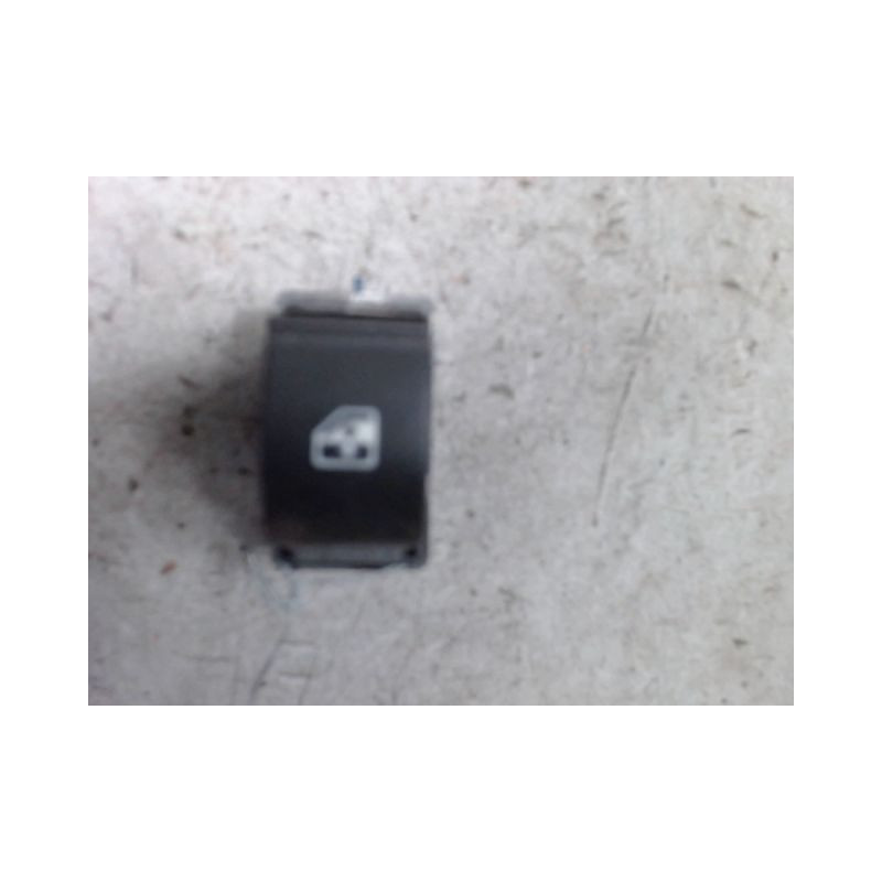 COMMANDE LEVE-GLACE PORTE AVD FIAT DOBLO 2 PHASE 1 1.6 JTD - 16V