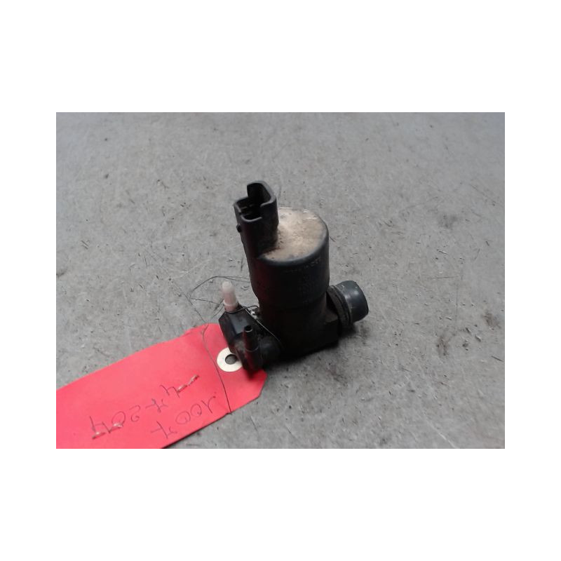 POMPE LAVE-GLACE AVANT PEUGEOT 1007 DIESEL