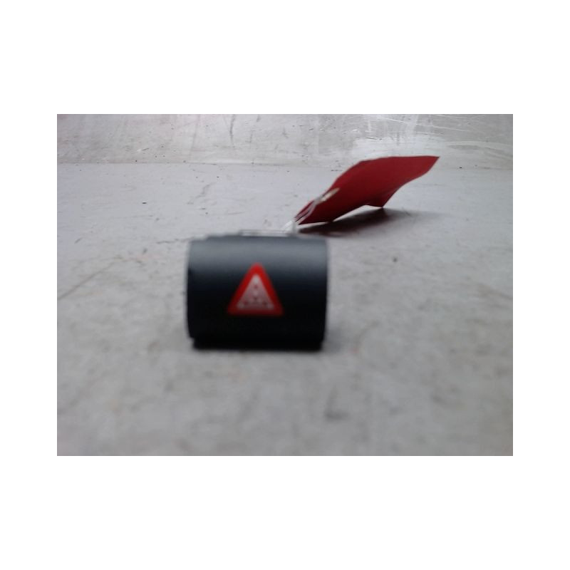 BOUTON DE WARNING CITROEN C3 3 SOCIETE PHASE 1 1.5 BLUE