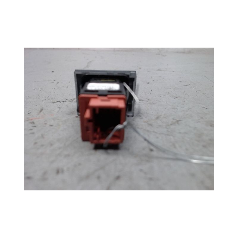 BOUTON DE WARNING CITROEN C3 3 SOCIETE PHASE 1 1.5 BLUE