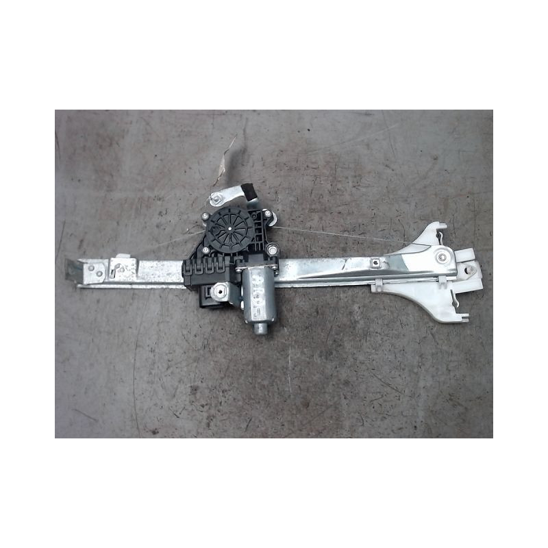 MECANISME+MOTEUR LEVE-GLACE ARRIERE DROIT FORD MONDEO 2 ESSENCE