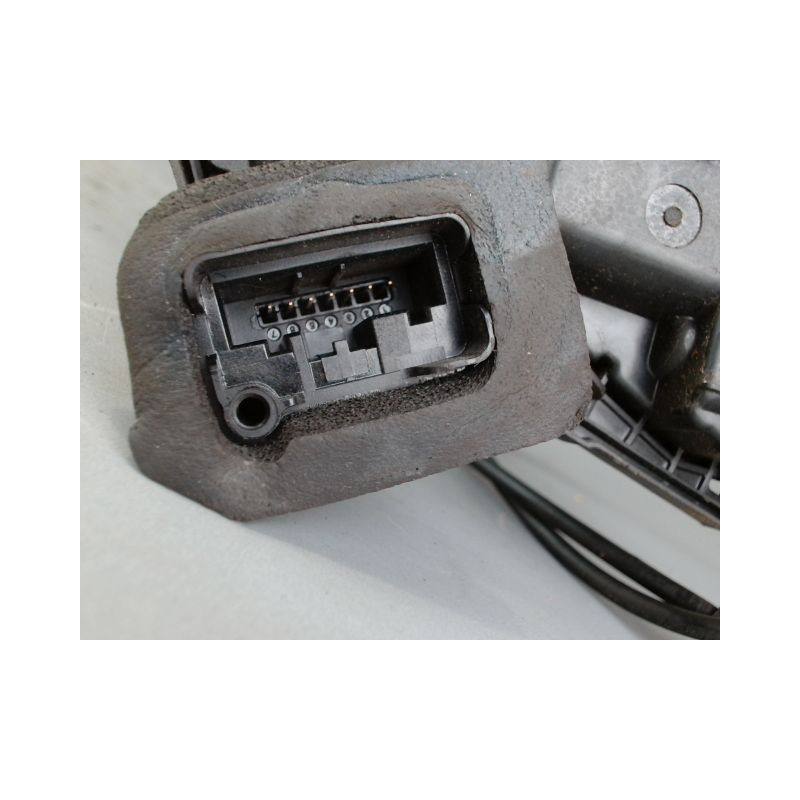 SYSTEME CONDAMNATION AVANT DROIT VOLKSWAGEN POLO 5 PHASE 1 1.2I - 12V