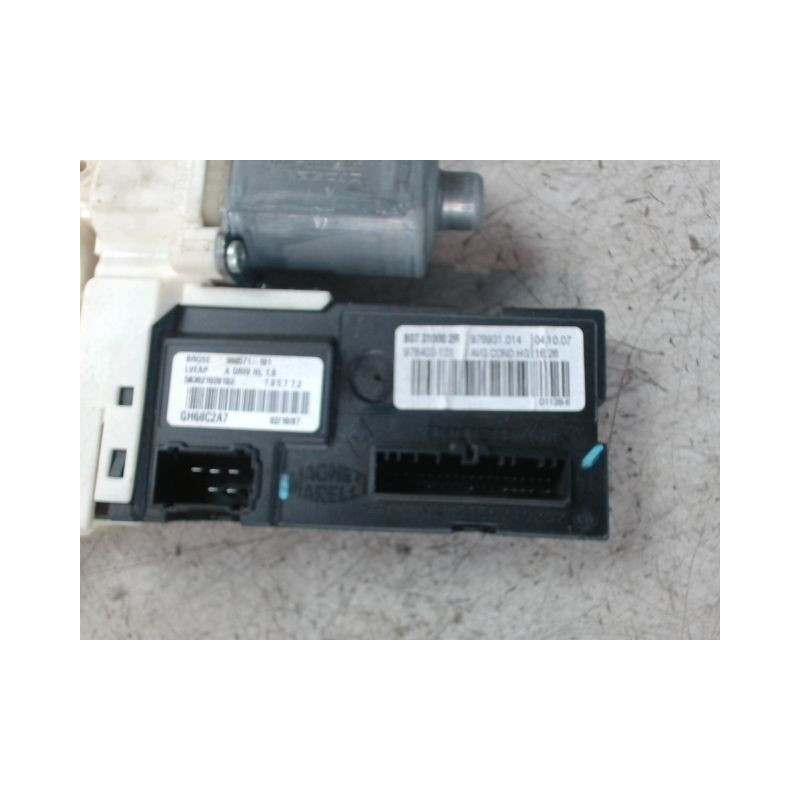MECANISME+MOTEUR LEVE-GLACE AVANT GAUCHE RENAULT LAGUNA III 2007-