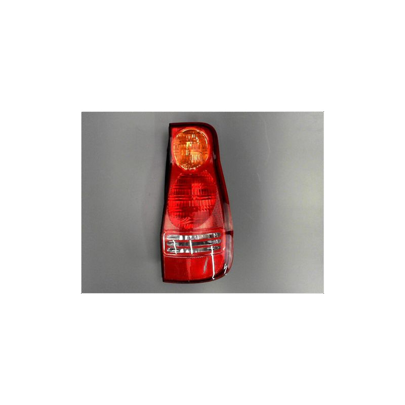 FEU ARRIERE DROIT HYUNDAI MATRIX PH2 01-09