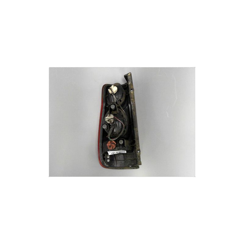 FEU ARRIERE DROIT HYUNDAI MATRIX PH2 01-09