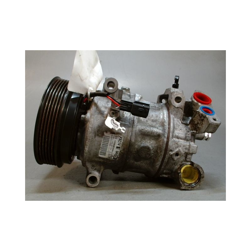COMPRESSEUR AIR CONDITIONNE RENAULT MEGANE