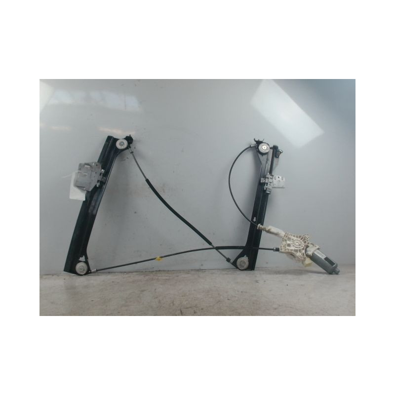 MECANISME+MOTEUR LEVE-GLACE AVANT GAUCHE MERCEDES CLK