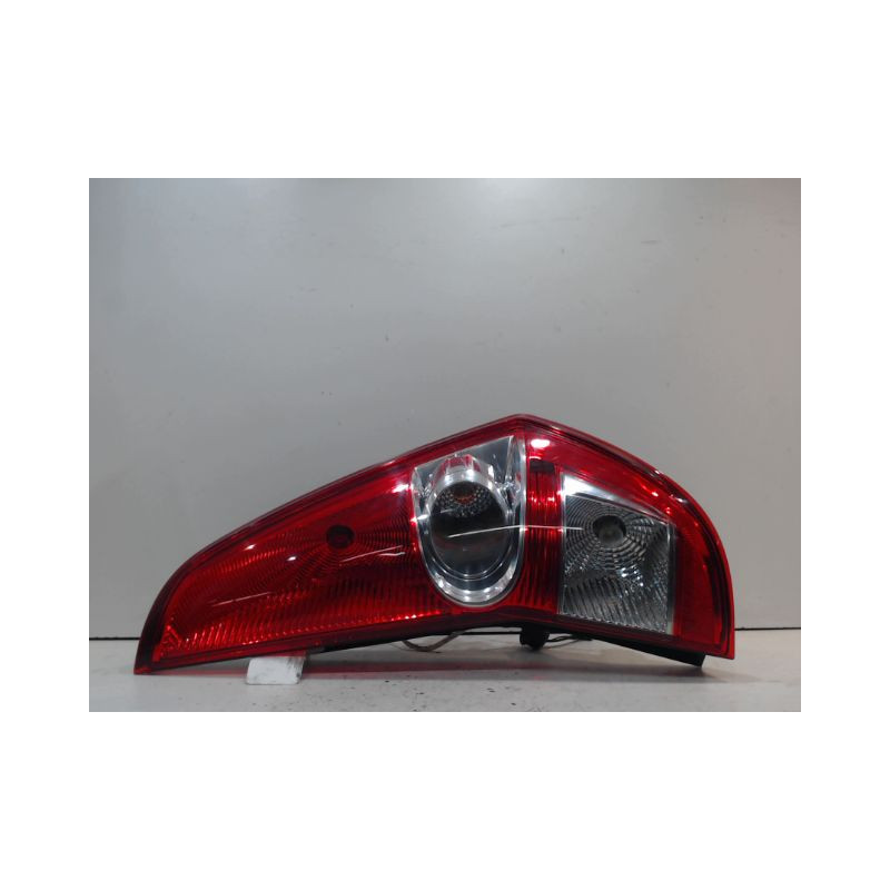 FEU ARRIERE DROIT SUZUKI SPLASH
