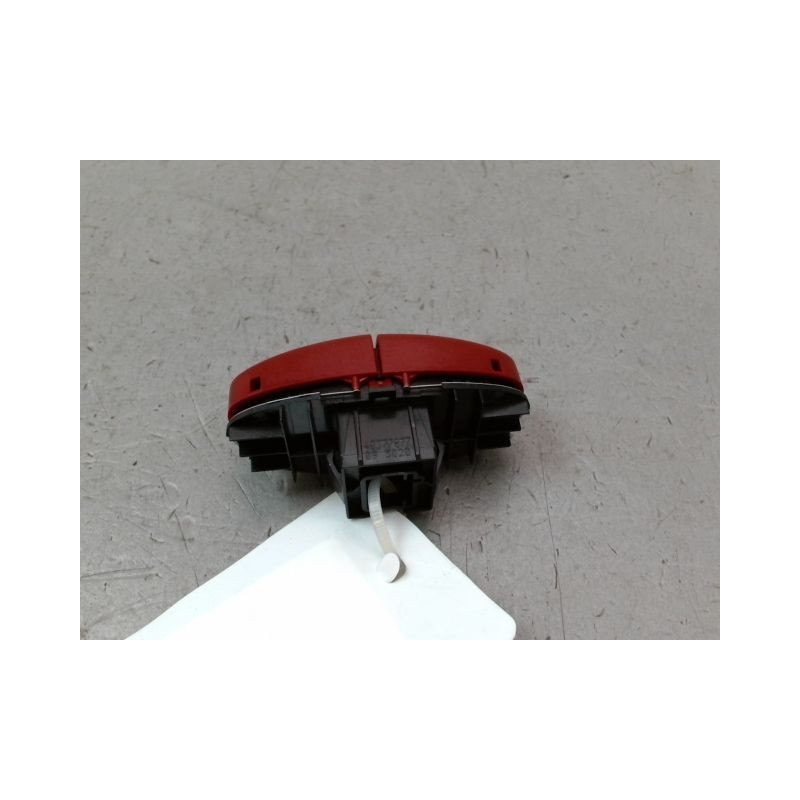 BOUTON DE WARNING PEUGEOT 206 1998-2009