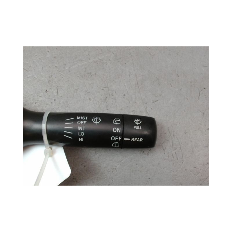 COMMANDE ESSUIE GLACE TOYOTA YARIS II Phase 1 2005-2009