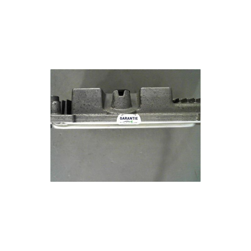 CALCULATEUR MOTEUR RENAULT SCENIC II PH.1 02-06