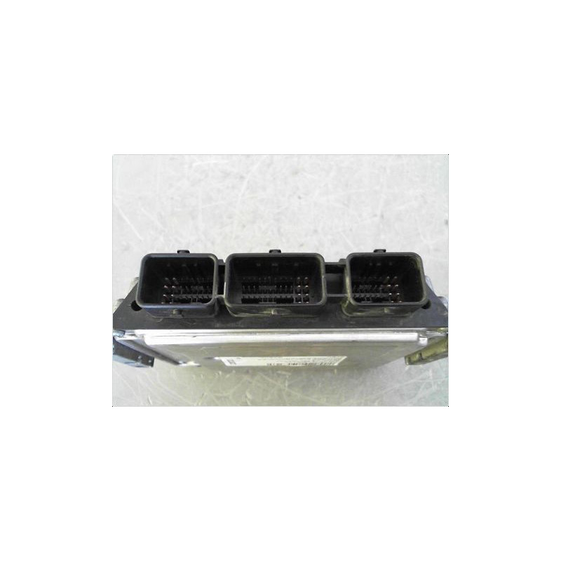 CALCULATEUR MOTEUR PEUGEOT 206 98-09