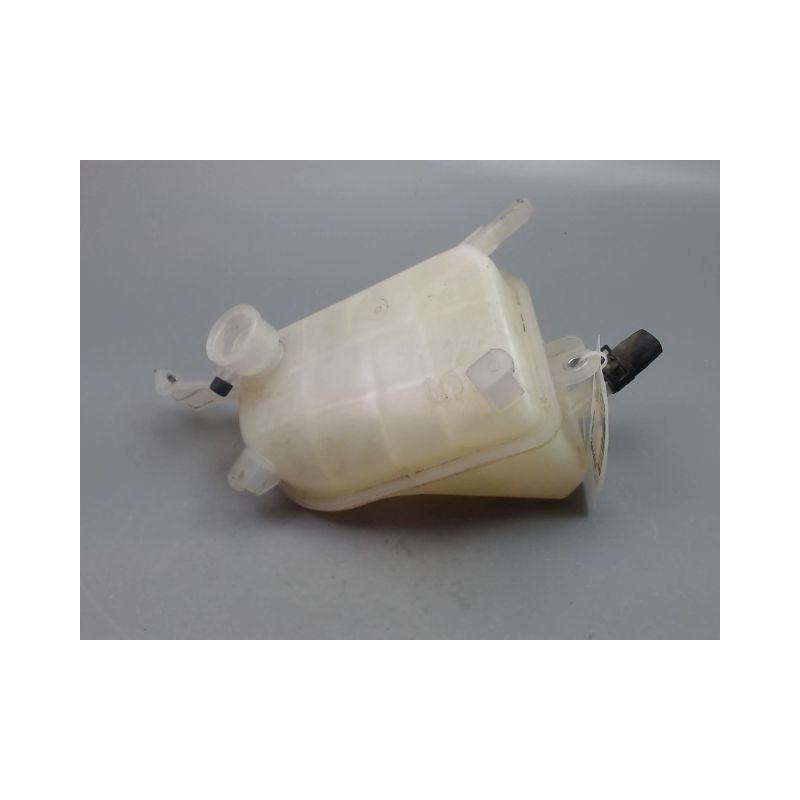 VASE EXPANSION TOYOTA PRIUS 2004-