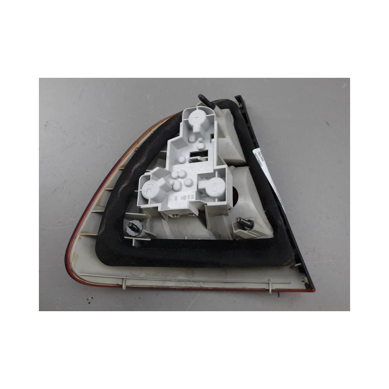 FEU ARRIERE DROIT BMW 325XI TOURING