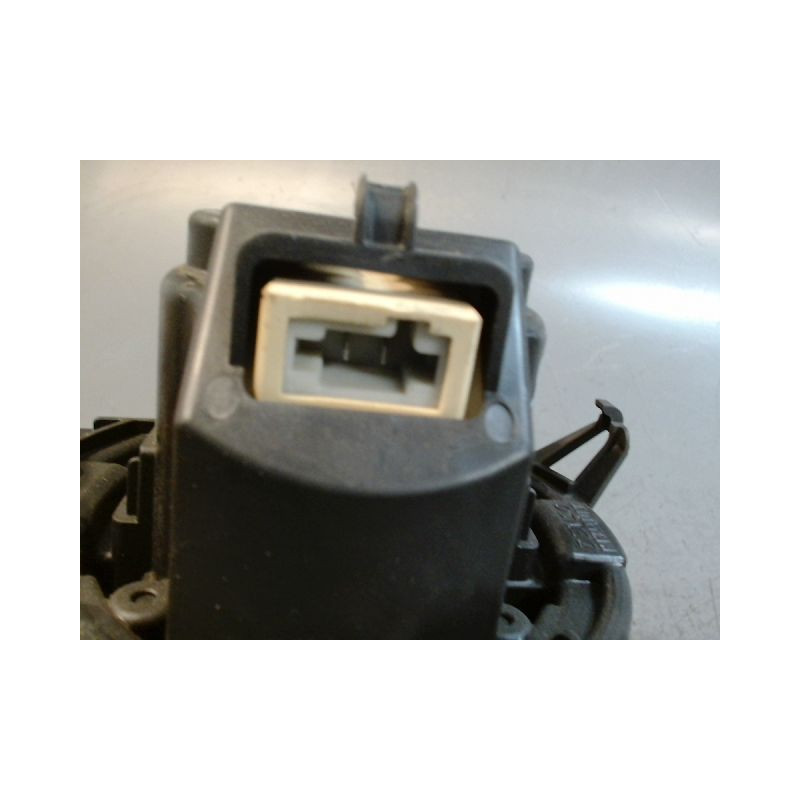 MOTEUR VENTILATEUR CHAUFFAGE RENAULT CLIO