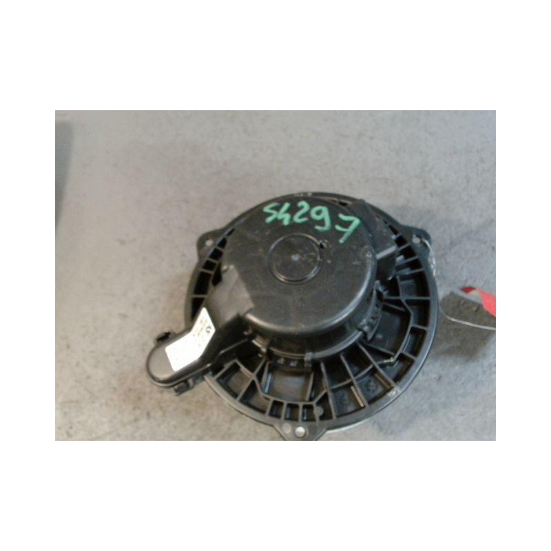 MOTEUR VENTILATEUR CHAUFFAGE KIA CEED