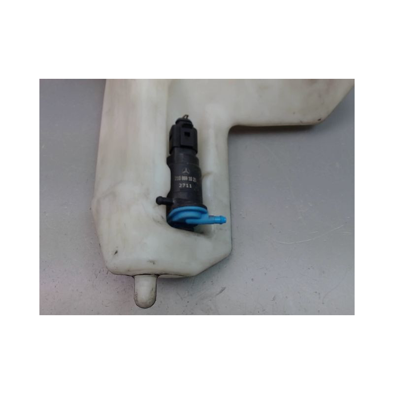 RESERVOIR LAVE-GLACE AVANT MERCEDES CLASSE A MONOSP. I Phase 2 (168) 2001-2004