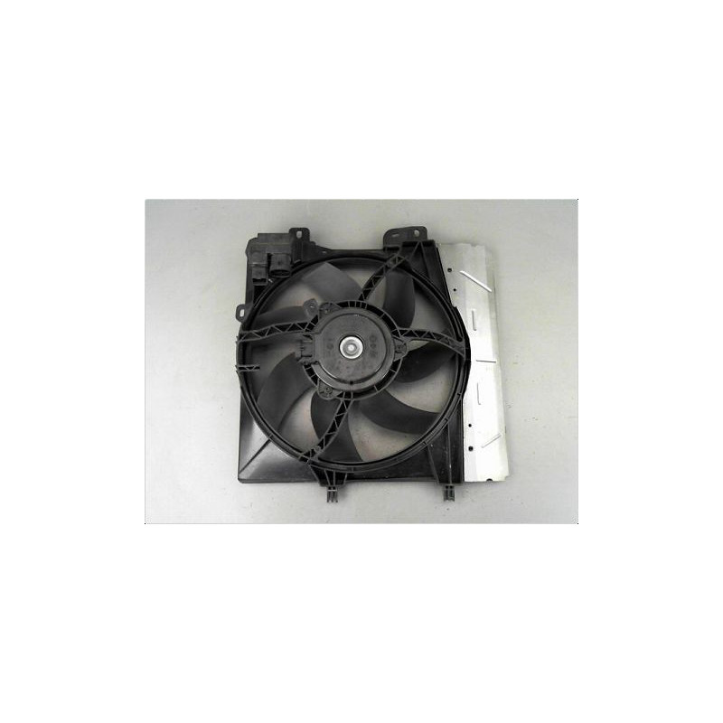 MOTEUR VENTILATEUR RADIATEUR PEUGEOT 207 2011-