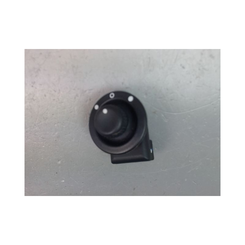 COMMANDE RETROVISSEUR EXTERIEUR ELECTRIQUE RENAULT CLIO II Phase 2 2001-2006
