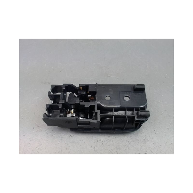 POIGNEE INTERIEURE PORTE ARRIERE DROIT TOYOTA COROLLA X Phase 2 2004-2007