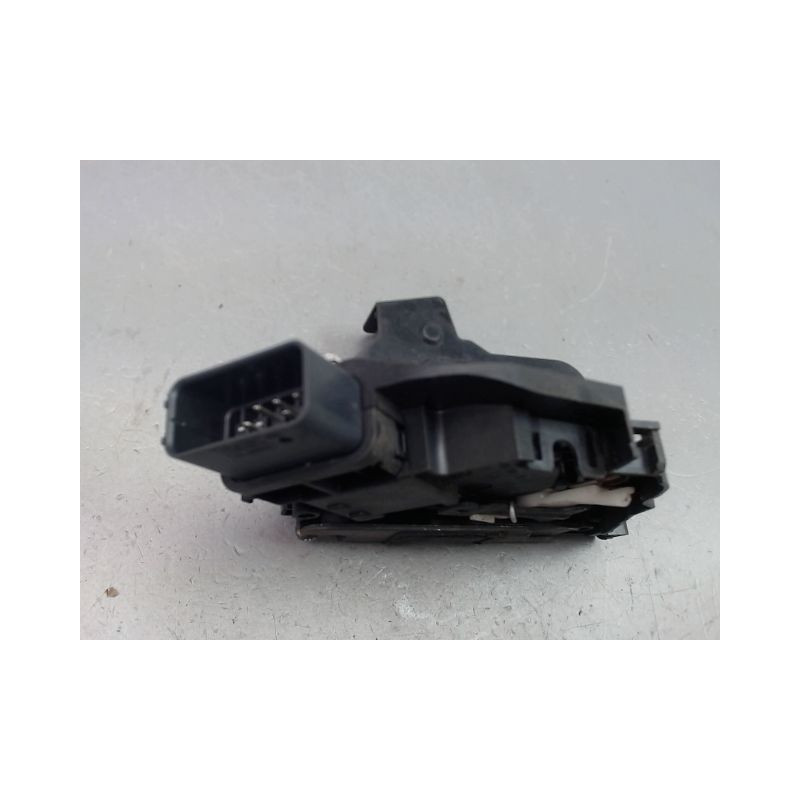 SYSTEME CONDAMNATION AVANT DROIT FORD FOCUS II Phase 1 2004-2007