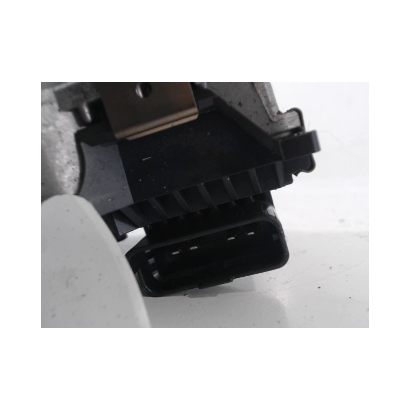 MOTEUR ESSUIE-GLACE AVD PEUGEOT 5008 2009-
