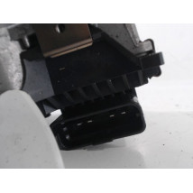 MOTEUR ESSUIE-GLACE AVD PEUGEOT 5008 2009-