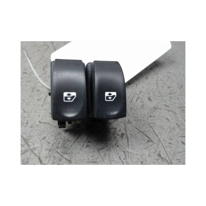 COMMANDE LEVE-GLACE PORTE AVG RENAULT MODUS